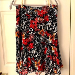 Flowy skirt XL